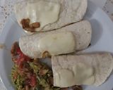 Foto del paso 6 de la receta: Tacos de pollo cubiertos con queso mantecoso y Guacamole