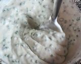 Une image de l'étape 2 de Sauce au fromage blanc et ciboulette.