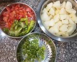A picture of step 1 of Soya chunks potato curry.