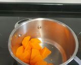 A picture of step 1 of Spanish omelette with sweet potato.