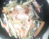 Foto del paso 5 de la receta: Pollo frito acompañado