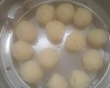 સોજી બોલ્સ(soji na balls recipe in Gujarati) રેસીપી સ્ટેપ3ફોટો
