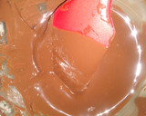 Foto del paso 5 de la receta: Bombones de chocolate rellenos de ganache de café