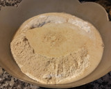 Foto del paso 4 de la receta: Pan de masa madre con harina integral