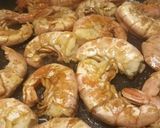 A picture of step 2 of Sticky balsamic glazed king prawns.