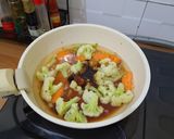 Foto langkah ke 7 dari resep Sapo Tahu Rumahan Karya Anindya.
