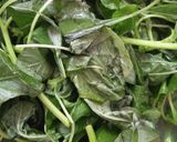 Foto langkah ke 3 dari resep Sayur bening bayam jagung manis.