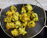 கீரை வடை, கீரை பக்கோடா ரெசிபி ஸ்டேப் 5 புகைப்படம்