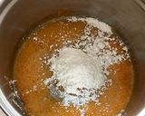 A picture of step 1 of Custard Cream Dorayaki.