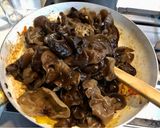 Foto del paso 4 de la receta: Guisado de orejas de palo