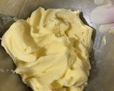 A picture of step 8 of Purple Sweet Potatoes Bread with butter&milk filling.