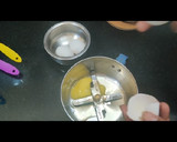 வெண்ணிலா ஸ்பாஞ்ச் கேக் ரெசிபி ஸ்டேப் 2 புகைப்படம்