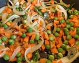 சாமை வெஜிடபிள் உப்புமா (saamai vegtable upma recipe in Tamil) ரெசிபி ஸ்டேப் 2 புகைப்படம்