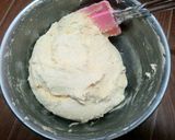 Hình bước làm 5 của món Vanilla Cupcakes