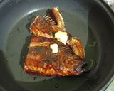 Foto langkah ke 3 dari resep Ikan Asap Panggang Teflon.