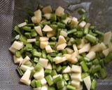 ग्वार फली की सब्जी (gwar phali ki sabzi recipe in Hindi) रेसिपी चरण 2 फोटो