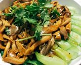 Hình bước làm 3 của món Cải thìa sốt nấm bào ngư