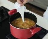 Foto langkah ke 6 dari resep Bihun Ayam Kuah Laksa Devina Hermawan.