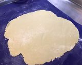 Une image de l'étape 6 de Pâte brisée à la farine d'épeautre et liqueur de bleuet.