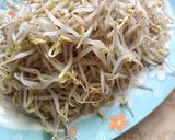 Foto langkah ke 1 dari resep Lontong Mie Surabaya.