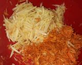 Foto langkah ke 2 dari resep Carrot apple cake ekonomis 1telur #Maree.