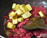 A picture of step 6 of Paneer (cottage cheese) beetroot gravy curry recipe.