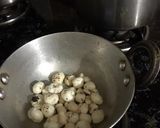 A picture of step 2 of Crispy masala makhana.