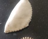 A picture of step 3 of Mini karanji.