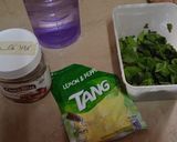 A picture of step 1 of Mint Lemonade.