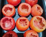 صورة لخطوة 1 من وصفة البندورة المحشيه 🍅