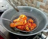 Foto langkah ke 6 dari resep Ayam Goreng Empuk Sederhana.