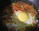 A picture of step 8 of Spicy Egg Noodles Bhel.