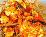 Foto langkah ke 5 dari resep Balado telur tahu dan ikan tongkol.