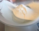 Une image de l'étape 4 de Gâteau caramélisé aux deux oranges.