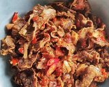 Foto langkah ke 4 dari resep Lidah Sapi Sambal Kecombrang.