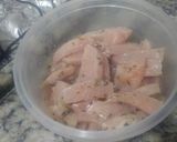 Foto do passo 1 de Frango com batata fácil