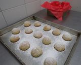Foto del paso 4 de la receta: Galletas de naranja con semillas de amapola