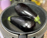 Foto del paso 1 de la receta: Baba ghanush 🍆🍆