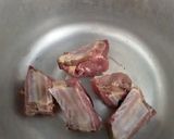 Foto del paso 1 de la receta: Costillas de cerdo en salsa de vino tinto🍖🍷🍅