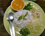 รูปขั้นตอนการทำที่ 5 ของ ขนมจีนน้ำยาจากเนื้อไก่
