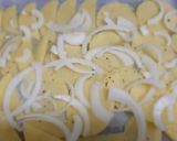 Foto del paso 2 de la receta Dorada al horno con patata panadera