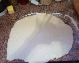 Foto del paso 4 de la receta: Rosca de cebolla de verdeo y Queso 🧀 🧀 🧀 🧀