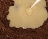 A picture of step 3 of Choco balls.