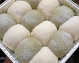 Foto langkah ke 3 dari resep SOFT FLUFFY MIX BUN - Matcha With Cream Cheese.