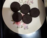 A picture of step 2 of Strawberry truffle.