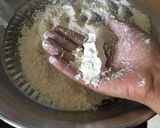 A picture of step 1 of Aloo Samosa.