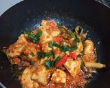 Foto langkah ke 5 dari resep Ayam Rica Rica Kemangi.