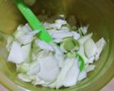 Foto langkah ke 1 dari resep Asinan Mangga Muda.