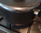 A picture of step 4 of Chicken Chargha.