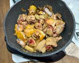 A picture of step 2 of Three Cup Chicken (San Bei Ji).